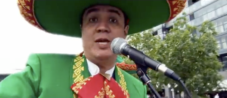 VIDEO: Just An Average Day in Dublin… with a Mariachi Band