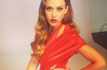 Lady In Red: Jessica Alba Sizzles In Photo Shoot