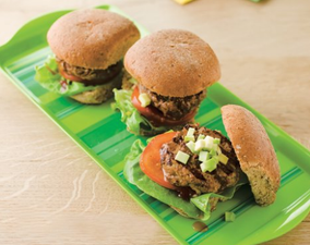 Dinner Recipe for Toddlers: Beef and Veggie Burgers