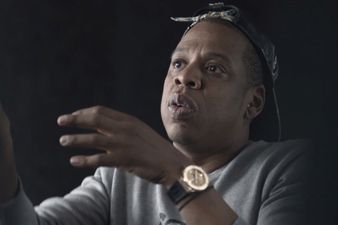 PICTURE – Jay-Z Is Currently Lip-Synching The Same Song For Six Hours In New York Art Gallery