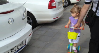 Video: Very Cute 2 Year Old Russian Girl is an Expert in Car Names