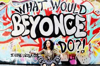 INTERVIEW – “I Sought It Out” Her.ie Catches Up With Comedienne Luisa Omielan Ahead Of Her Vodafone Comedy Festival Gig