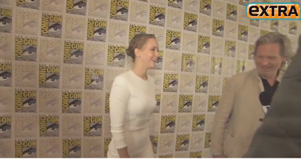 VIDEO – “I’m Such A Huge Fan” – Watch Jennifer Lawrence Totally Freak Out When She Meets Jeff Bridges
