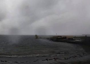 PICTURE – Bit Of A Storm In Galway Then, Amazing Photo Of “The Tornado” Just Outside Salthill