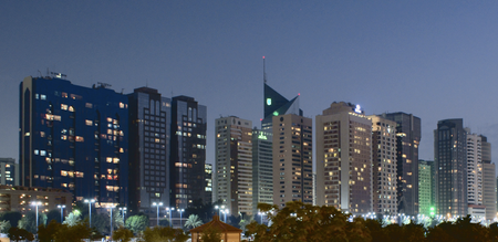 A Diamond in the Desert – Have the Holiday of a Lifetime in Abu Dhabi