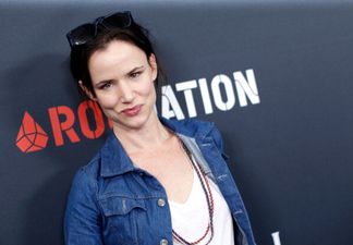 Ouch That’s Got to Hurt! Actress Shares Photo of Painful-Looking Sunburn