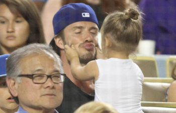 Daddy’s Girl: David Beckham Takes Daughter Harper To Baseball Game