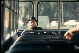 OA-Penis? Man Caught Shampooing Semi-Erect Genitals On A Bus