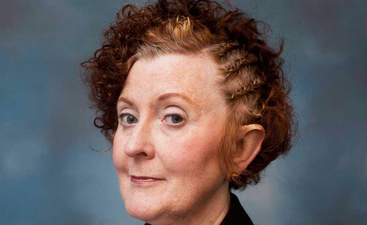 “Can I Touch It?” – Woman Creates Art Project With A Difference