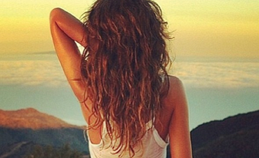 Cheryl Cole Posts Bum Snap On Instagram