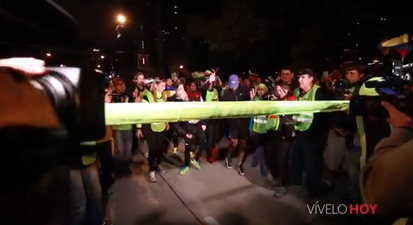VIDEO – “If You Dream It, Make It Happen” Disabled Man Completes Chicago Marathon After 17 Hours