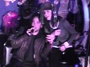 Video: “I’ll Make Love to You” – Robert Pattinson and Katy Perry Sing Duet