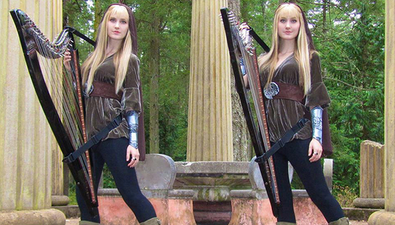 Video: Identical Twins Perform Great Lord of the Rings Medley on the Harp