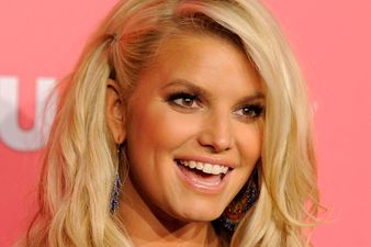 Picture: Singer And Proud New Mother Shows Off Her Post-Baby Curves