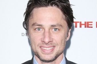 PICTURE: Zach Braff Pulls Off The Best Photobomb EVER