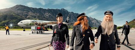 See: First Full Image of Smaug the Dragon from “The Hobbit” on a New Zealand Airplane