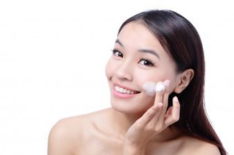 Skincare Concerns: Proof That Anti-Ageing Products Are Not Just For Older Skin