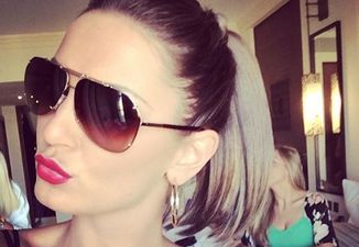 PICTURE: Reality Star Strips Off For “Cheeky Selfie” (NSFW)