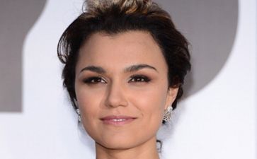 Hot New Couple: Actress Dating Former Soap Star?!