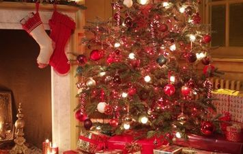 Military Couple Separated By 7,000 Miles Create A Special Christmas Card