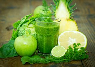Recipe: Kick Start the New Year with a Delicious and Nutritious Kale Smoothie