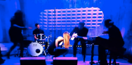 VIDEO: Rebecca Ferguson Gives It ‘All That She’s Got’ And Collapses Live On Loose Women