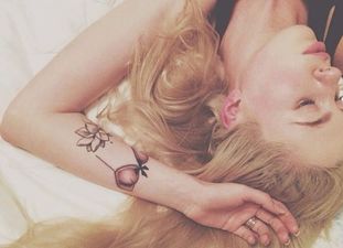 PICTURE: Model Ireland Baldwin Shares Cute Snap With Half-Sister Carmen
