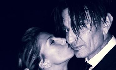 Rock Star Announces Engagement on Twitter