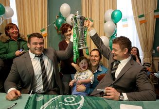 Pics: Temple Street Children’s Hospital Gets A Special Visit From BOD And A Few Of The Irish Rugby Lads