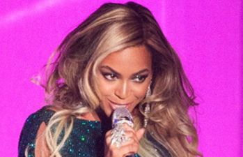 Calling All Beyoncé Fans! Matthew Knowles Selling Off Beyoncé Souvenirs