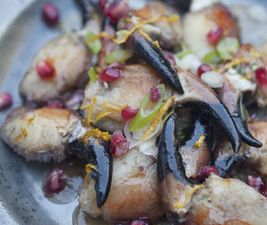 Recipe: Crab Claws with Clementine, Pomegranate and Rosemary Butter