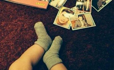 PICTURE: Boy Band Star Shares Adorable Family Snap
