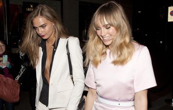 “Pitwash” – Models Suki Waterhouse And Cara Delevingne Post A Selfie With A Difference