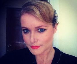 Ask The Stylist – Lorna Weightman Talks The Tuxedo Trend