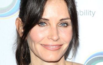 Courteney Cox Engaged? Friends Star Spotted Wearing Diamond Ring!