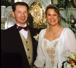 Can You Help This Woman Track Down Her Wedding Dress 17 Years Later?