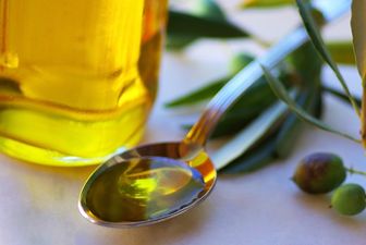 Food High Five – Five Reasons Olive Oil Is Good For You