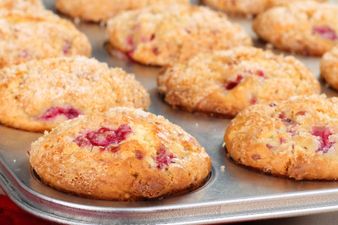 Recipe: Tasty Buttermilk Berry Muffins