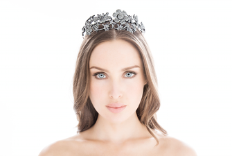 Statement Style – Funk Up Your Wardrobe With These Stunning Accessories