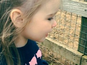 “This Little Piggy” – Aoife Belle Appears To Have Found Her Favourite Animal