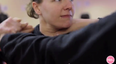 VIDEO: Her.ie Wants You To Stay Safe – WK 3: How To React to Somebody Trying To Choke You with Krav Maga