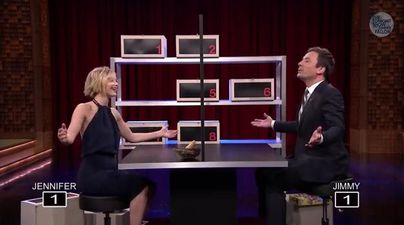VIDEO – Jennifer Lawrence Plays Box Of Lies With Jimmy Fallon, Is Absolutely Adorable