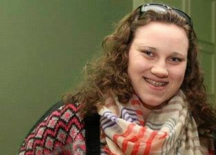 “I Was Surrounded By Darkness”: 19-Year-Old Siobhán Brady Shares Her Experience of Depression