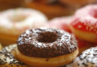 PICTURES: People Who Look Like Doughnuts (Yes, You Read That Correctly)