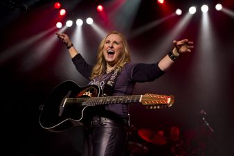 “True Love… So Blessed”: American Singer Melissa Etheridge Marries Partner in California