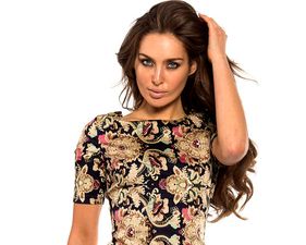 Neon Brights And Pretty Pleats – Check Out This Week’s Vavavoom.ie Style Gallery