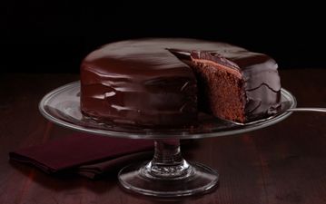 Recipe: An Amazing Chocolate Truffle Cake