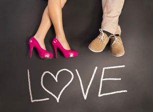 Ten Things…Every Woman Does When She Meets A New Guy