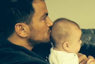 Aww… Peter Andre Posts Adorable Picture Of Daughter Amelia