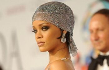 We’re Not Sure About This One! Rihanna Steps Out With Unusual Facial Piercing
